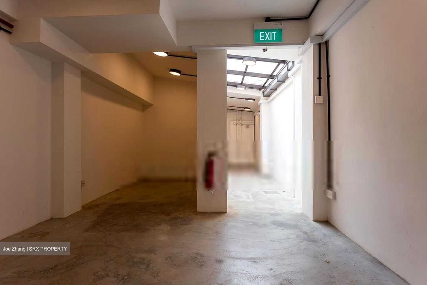 Beach Road (D7), Shop House #556506611